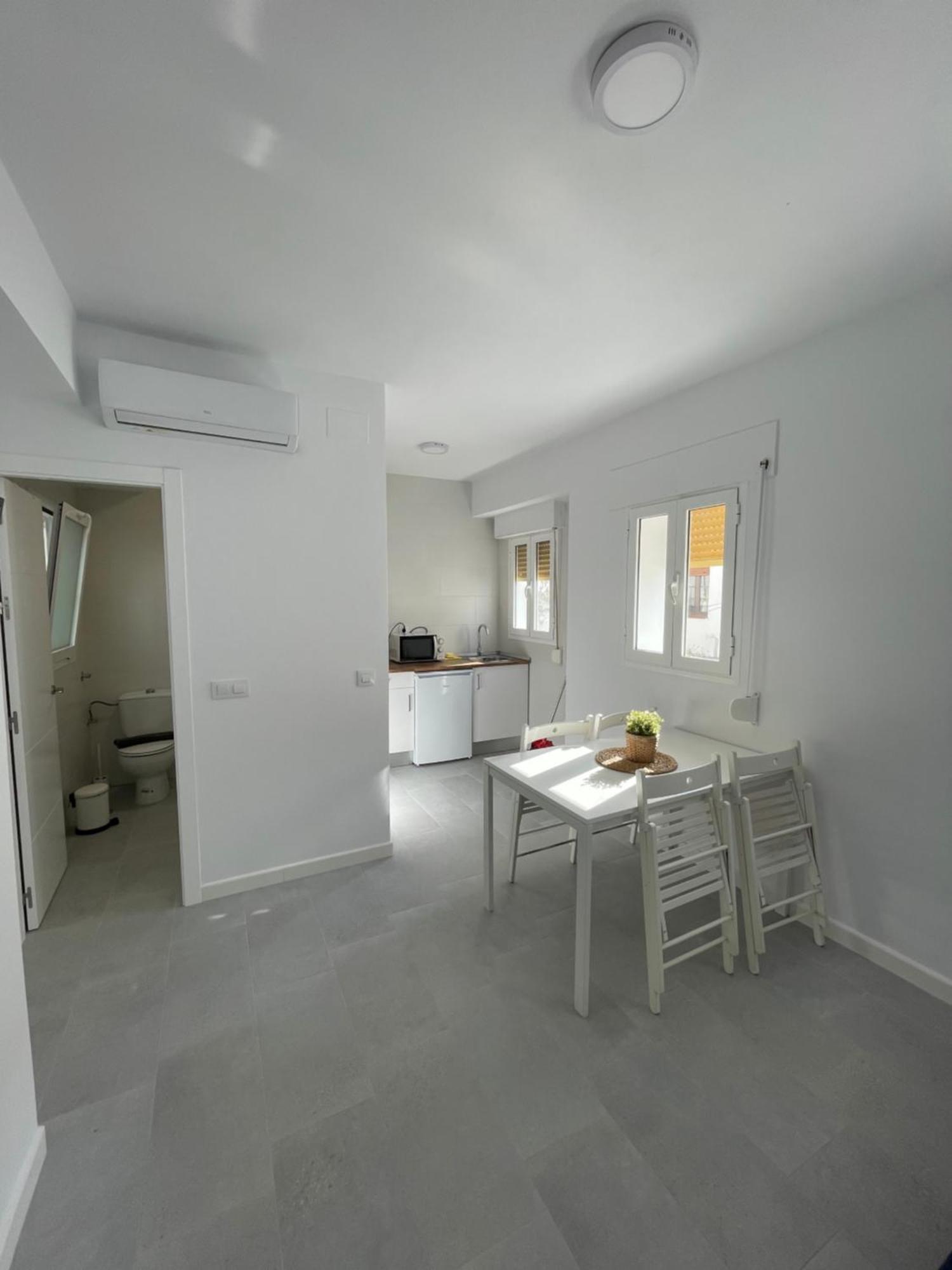 Ch II Apartments Zona De Ocio Nocturno Конил-де-ла-Фронтера Екстериор снимка